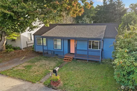 906 Boulevard Rd SE, Olympia, WA 98501