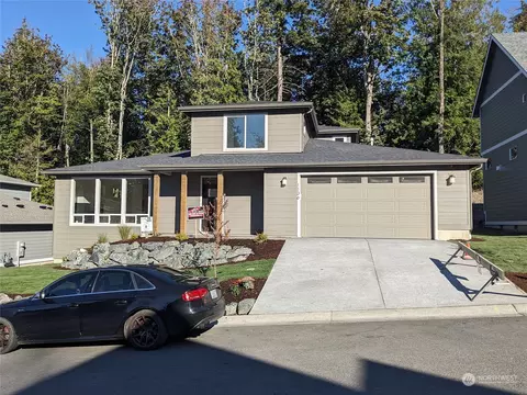 1136 Brookstone Dr, Bellingham, WA 98229