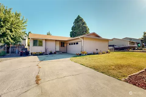 96 S Andrea St, Milton Freewater, OR 97862