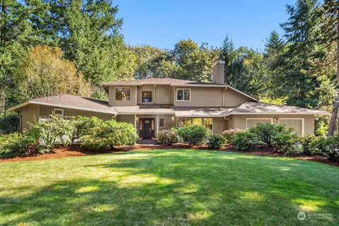 3310 142nd Pl NE, Bellevue, WA 98007