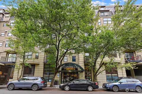 425 Vine St #621, Seattle, WA 98121