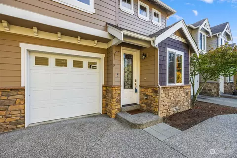 5110 153rd Pl SW #B, Edmonds, WA 98026