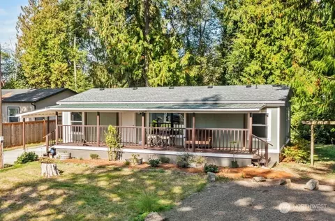 12508 NE Paul Dr, Kingston, WA 98346