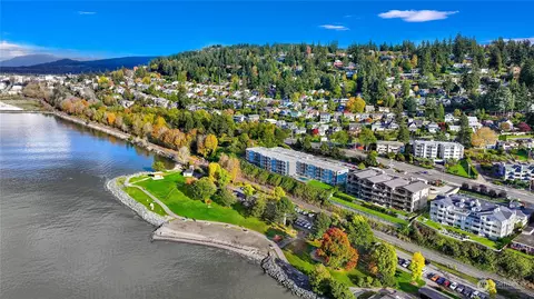 444 S State St #202, Bellingham, WA 98225