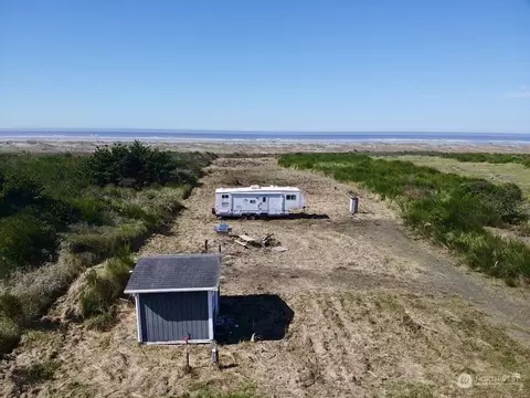2081 State Route 105 Hwy, Grayland, WA 98547