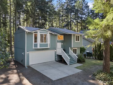 22709 Briarwood Ct SE, Yelm, WA 98597