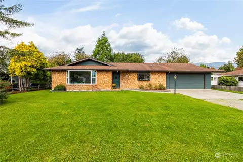 728 Evans Dr, Sedro Woolley, WA 98284