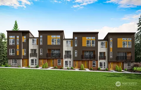 13740 NE 123rd Way #107, Redmond, WA 98052