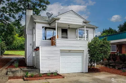 624 SW Sunset Blvd, Renton, WA 98057