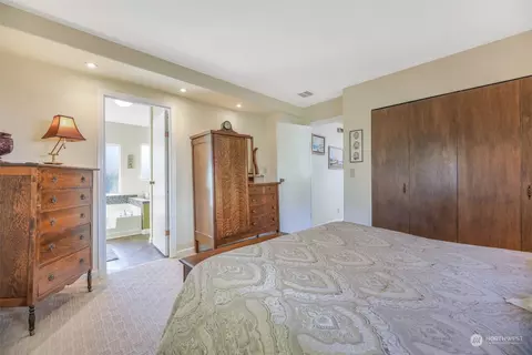 23708 Locust Way #15B, Bothell, WA 98021 photo 18