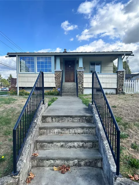 3501 S Sheridan Ave, Tacoma, WA 98418
