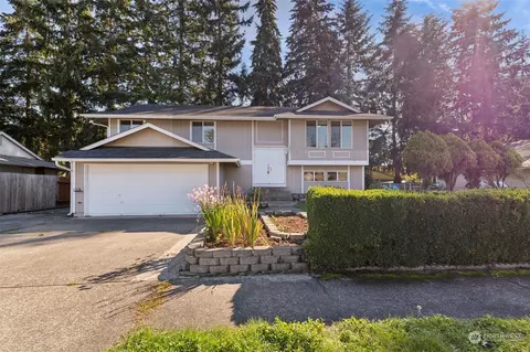 2602 17th St SE, Auburn, WA 98002