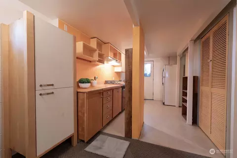 2115 N 90th St, Seattle, WA 98103 photo 23