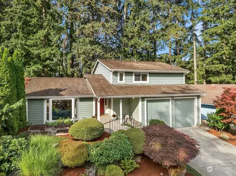 2621 168th Ave NE, Bellevue, WA 98008