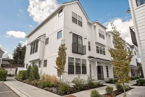 12718 121st Street Ct E #110, Puyallup, WA 98374