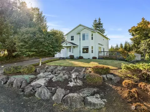 740 Cowlitz St E, South Bend, WA 98586