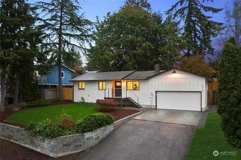 24320 20th Ave S, Des Moines, WA 98198