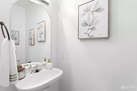 Bath - 18930 Bothell-everett Hwy #R103, Bothell, WA 98012 photo 1 of 3