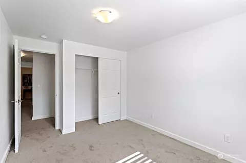 Bedroom - 18930 Bothell-everett Hwy #R103, Bothell, WA 98012 photo 5 of 7