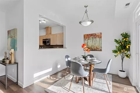 Dining - 18930 Bothell-everett Hwy #R103, Bothell, WA 98012 photo 3 of 3