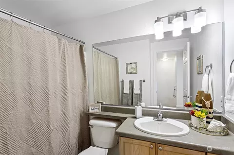 Bath - 18930 Bothell-everett Hwy #R103, Bothell, WA 98012 photo 3 of 3