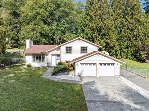 2884 Aspen St SE, Port Orchard, WA 98366