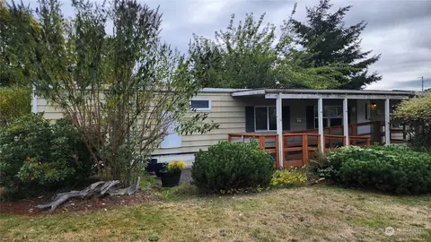 1965 W Side Hwy #22, Kelso, WA 98626