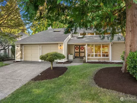 2100 232nd Pl NE, Sammamish, WA 98074