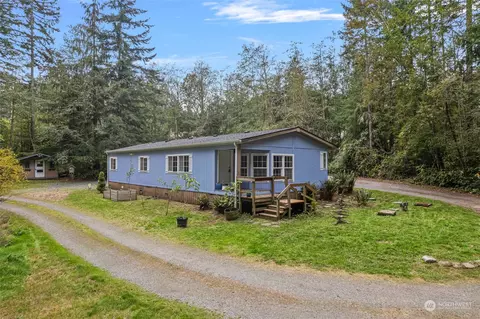 815 Classic Rd, Greenbank, WA 98253