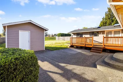 9710 Sharon Dr, Everett, WA 98204 photo 4