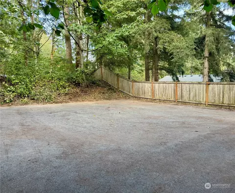 13708 Meadow Rd, Everett, WA 98208 photo 2