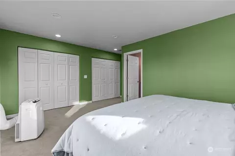 Bedroom - 604 Harman Way S, Orting, WA 98360 photo 3 of 11