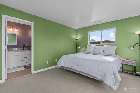Bedroom - 604 Harman Way S, Orting, WA 98360 photo 2 of 11