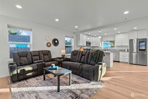 Living - 604 Harman Way S, Orting, WA 98360 photo 1 of 1