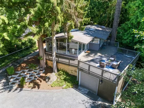 8008 Talbot Rd, Edmonds, WA 98026 photo 2