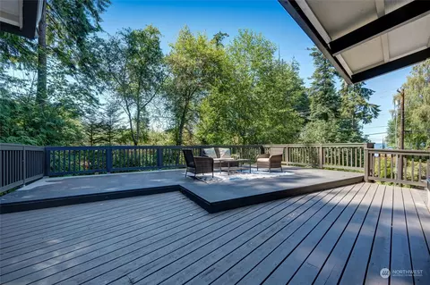 8008 Talbot Rd, Edmonds, WA 98026 photo 5