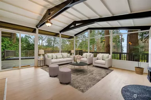 8008 Talbot Rd, Edmonds, WA 98026 photo 24