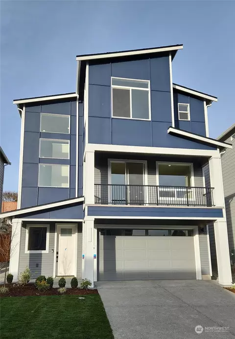 4421 109th St SE #11, Everett, WA 98208