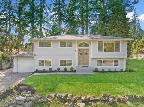 16612 62nd Ave W, Lynnwood, WA 98037