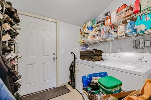 Other - 2305 Baker Ave, Everett, WA 98201 photo 6 of 9