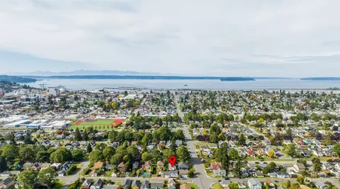 View/Area - 2305 Baker Ave, Everett, WA 98201 photo 2 of 2