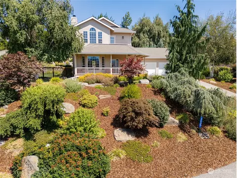 3635 Burchvale Rd, Wenatchee, WA 98801
