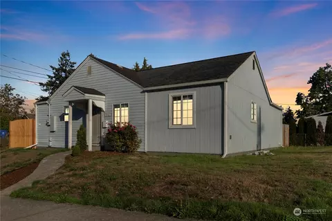 5946 S I St, Tacoma, WA 98408