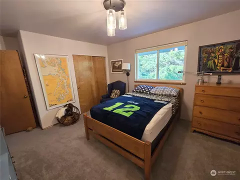 Bedroom - 152 Buck Loop Rd, Sequim, WA 98382 photo 4 of 5