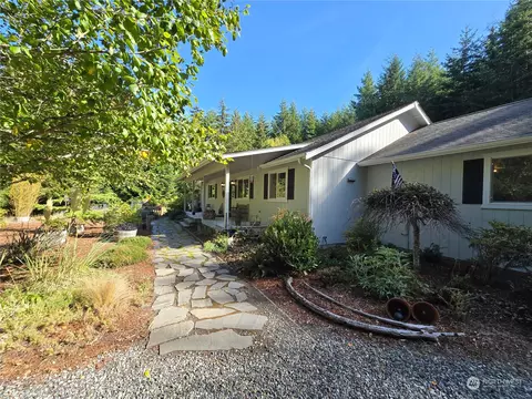 Exterior - 152 Buck Loop Rd, Sequim, WA 98382 photo 4 of 13