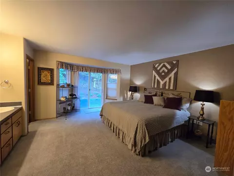 Bedroom - 152 Buck Loop Rd, Sequim, WA 98382 photo 2 of 5
