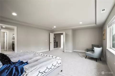 Bedroom - 1224 198th Pl SE, Bothell, WA 98012 photo 5 of 9