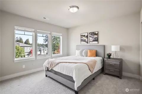 Bedroom - 1224 198th Pl SE, Bothell, WA 98012 photo 6 of 9
