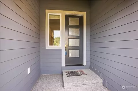 Entry Way - 1224 198th Pl SE, Bothell, WA 98012 photo 1 of 3