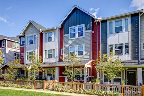 3300 SW Graham St #204, Seattle, WA 98126